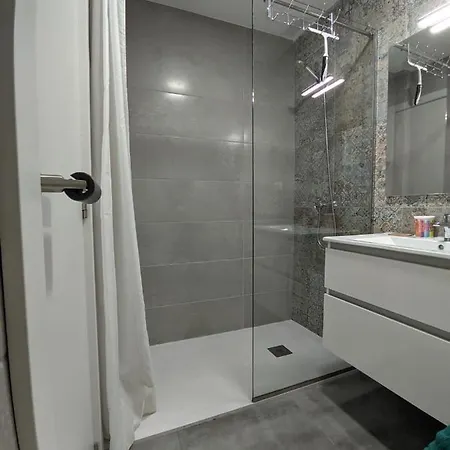 100 Mt Playa De Locos